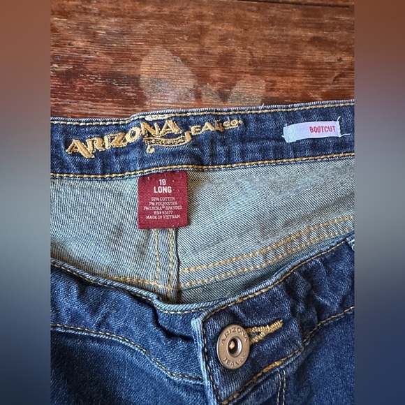 Bootcut Arizona Jean Co jeans - Picture 2 of 3